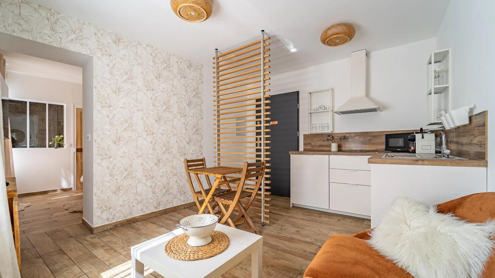 Cosy Room'S Frontonas